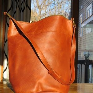 Madewell Bucket bag, cognac color, used a couple of times